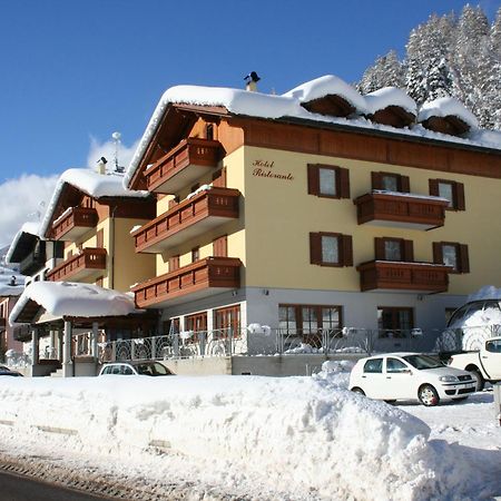 Hotel Pezzotti Pellizzano Exterior photo